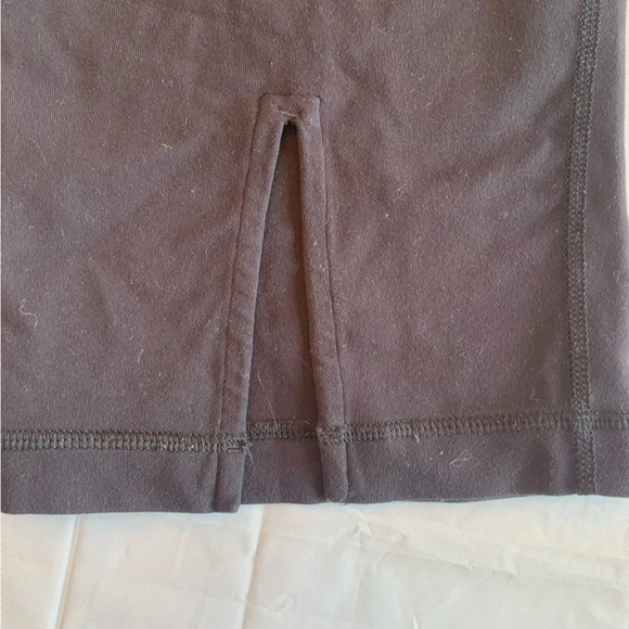 ๐บ Elevate Your Yoga Flow with Lululemon Black Capris - Women's Size 8  ๐งโโ๏ธ - Picture 9 of 9